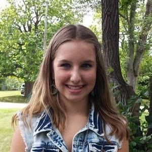 Meet your Posher, Caroline